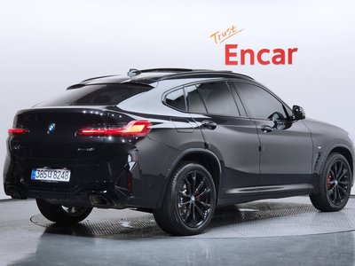 صورة 3 لـ 2025 BMW X4