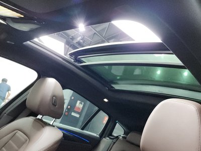 2025 BMW X4 — миниатюра 25