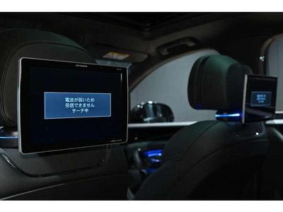 BENTLEY BENTAYGA - 4