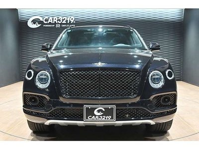 BENTLEY BENTAYGA - 6