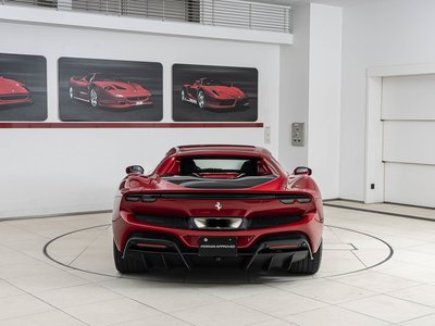 FERRARI 296 - 7