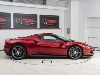 FERRARI 296 - 5