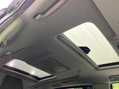 2022 Toyota ALPHARD 照片 3