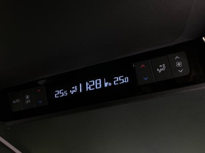 2026 Toyota ALPHARD — миниатюра 54