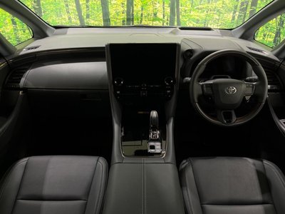 2026 Toyota ALPHARD — фото 2