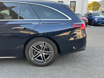 MERCEDES-BENZ E-CLASS - 5