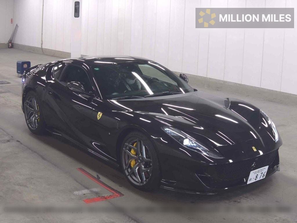 FERRARI 812 SUPERFAST - View 1
