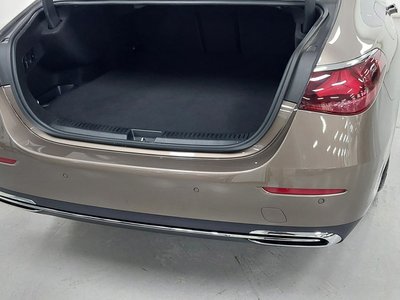 2025 Mercedes-BENZ E-CLASS — миниатюра 11