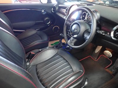 2012 MINI COOPER CLUBMAN — миниатюра 11