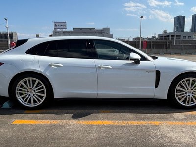 PORSCHE PANAMERA 4E HYBRID SPORT TURISMO - 3