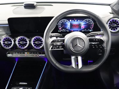 2026 Mercedes-BENZ GLB — миниатюра 53