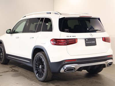 2026 Mercedes-BENZ GLB — миниатюра 17