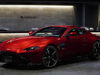 ASTON MARTIN VANTAGE