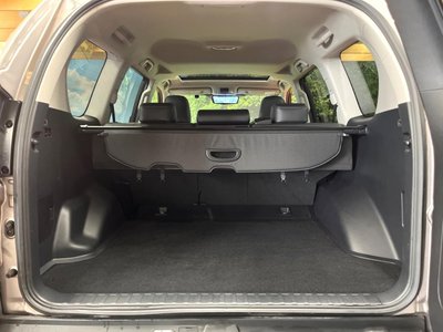 TOYOTA LAND CRUISER PRADO - 10