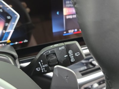 2025 BMW X5 — миниатюра 28