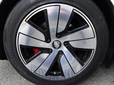 2021 Porsche TAYCAN — миниатюра 17