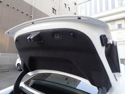2021 Porsche TAYCAN — миниатюра 75