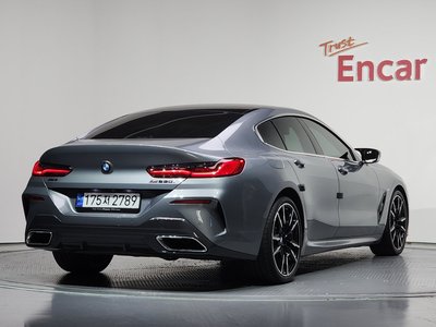 BMW 8 SERIES - 3