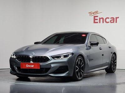 BMW 8 SERIES - 1