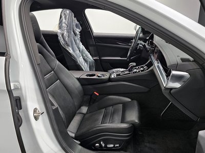 PORSCHE PANAMERA - 10