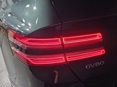 GENESIS GV80 - 10