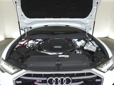 صورة مصغرة 24 لـ 2022 AUDI S6