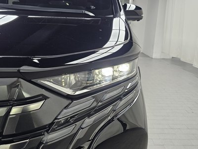 2025 Toyota ALPHARD — фото 9