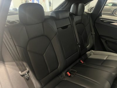 PORSCHE MACAN - 6