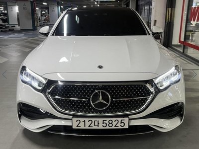 MERCEDES-BENZ E-CLASS - 4