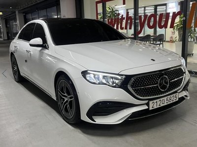 MERCEDES-BENZ E-CLASS - 1