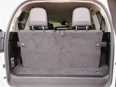 صورة مصغرة 14 لـ 2021 Toyota LAND CRUISER PRADO