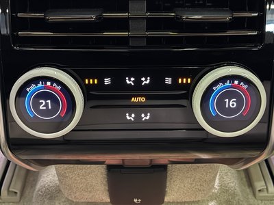 صورة مصغرة 14 لـ 2023 LAND Rover RANGE ROVER