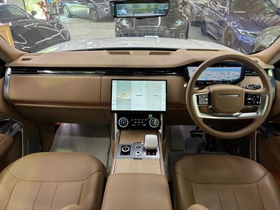 صورة 4 لـ 2023 LAND Rover RANGE ROVER