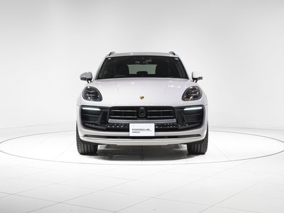 PORSCHE MACAN - 3