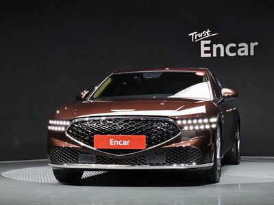 2022 Genesis G90 照片 2