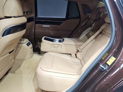 2022 Genesis G90 缩略图 18