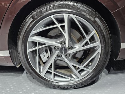 2022 Genesis G90 照片 8