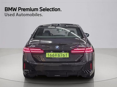 2025 BMW I5 — фото 3