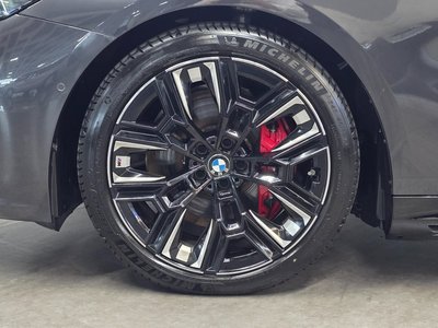 2025 BMW I5 — фото 6