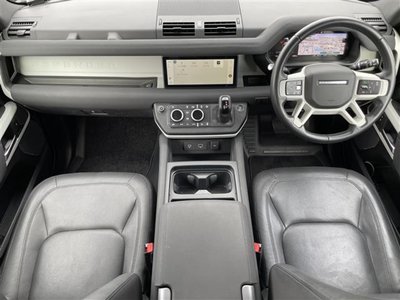 LAND ROVER DEFENDER - 2