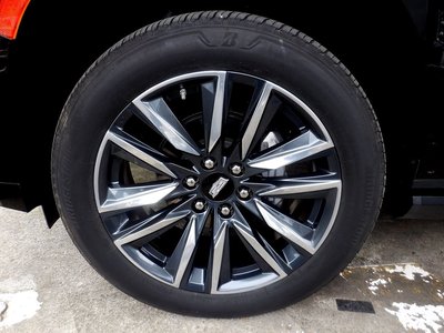 CADILLAC ESCALADE - 7