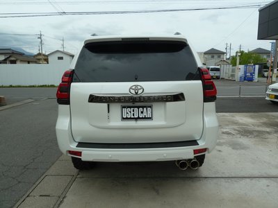TOYOTA LAND CRUISER - 6