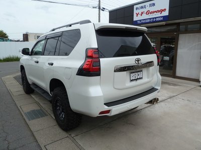 TOYOTA LAND CRUISER - 5