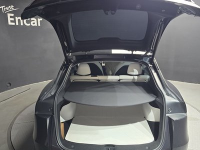 2025 Tesla MODEL Y 缩略图 32