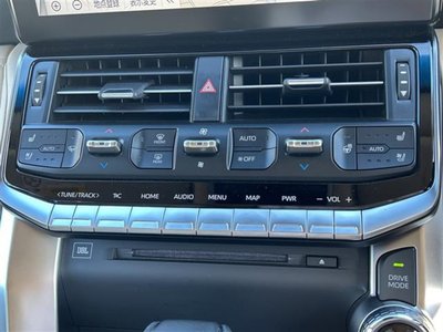 2023 Toyota LAND CRUISER 300 缩略图 11