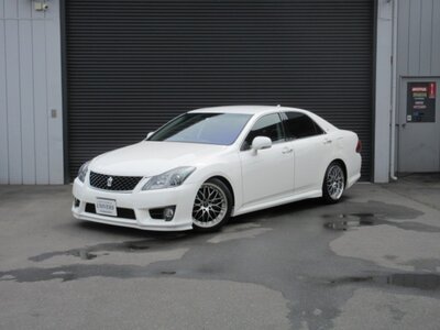 TOYOTA CROWN ATHLETE