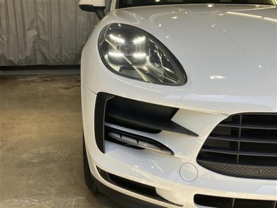 PORSCHE MACAN - 6