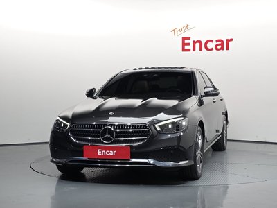 MERCEDES-BENZ E-CLASS - 2