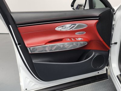 2021 Genesis GV70 — миниатюра 14