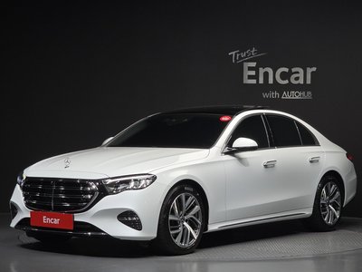 MERCEDES-BENZ E-CLASS - 1